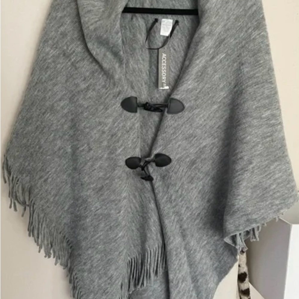 Accessorize Gray Poncho with Toggle Closures
